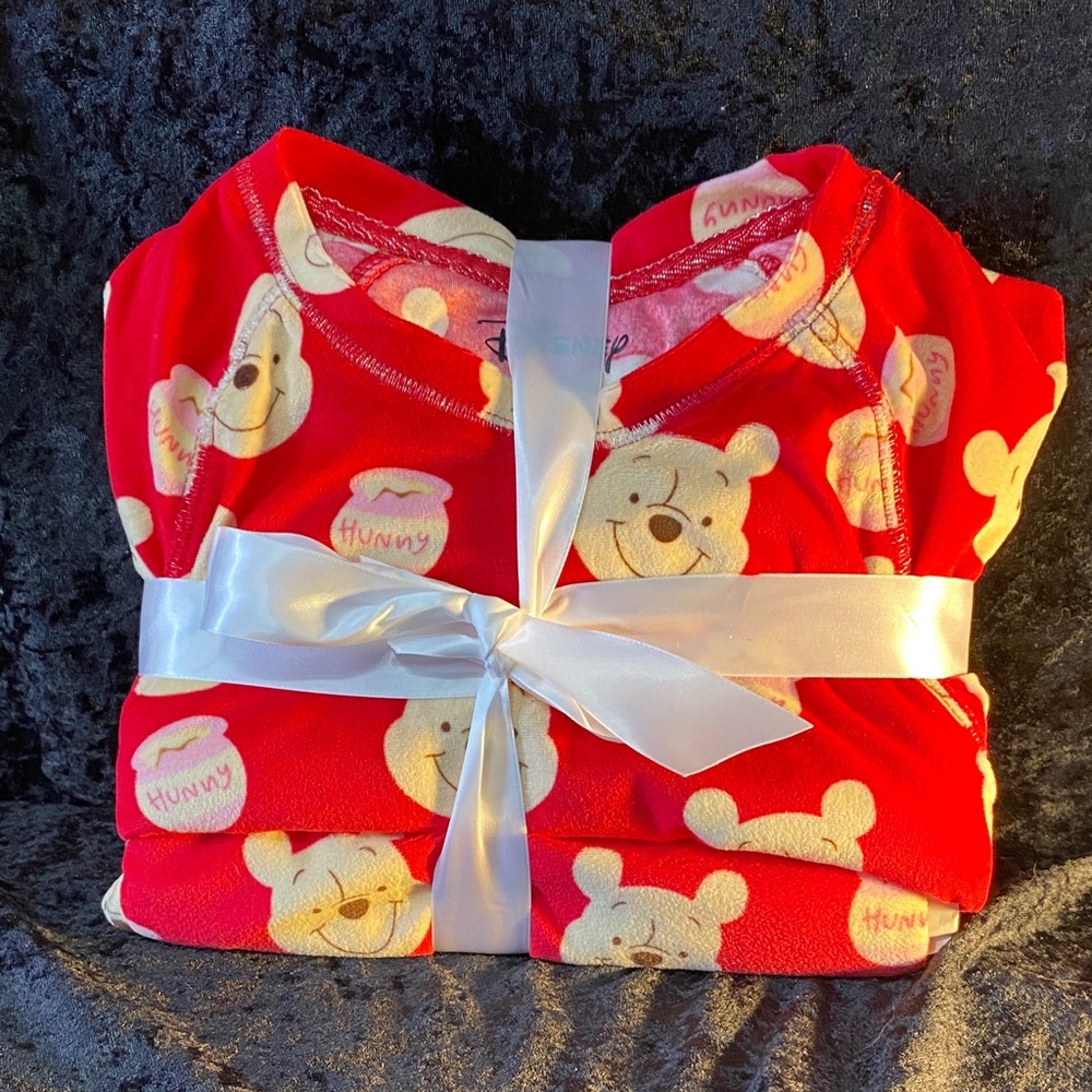 Disney Red Winnie the Pooh Women’s Pajama Set
